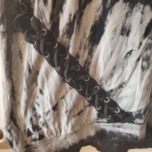 Torrid LOVESICK DOLMAN LACE-UP DRESS - COTTON TIE-DYE BLACK NWOT - Picture 10 of 10